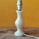 Lampe en pierre marbrée  beige -  lampe albâtre
