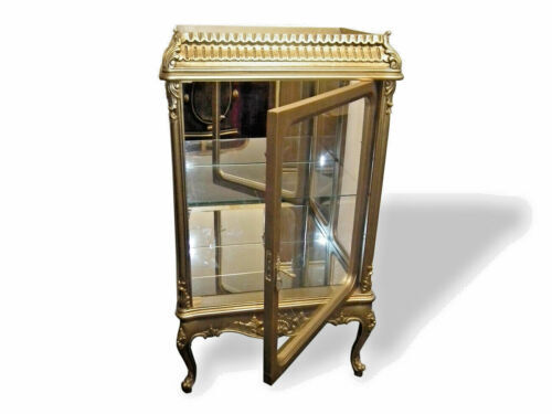 Louis xv style showcase