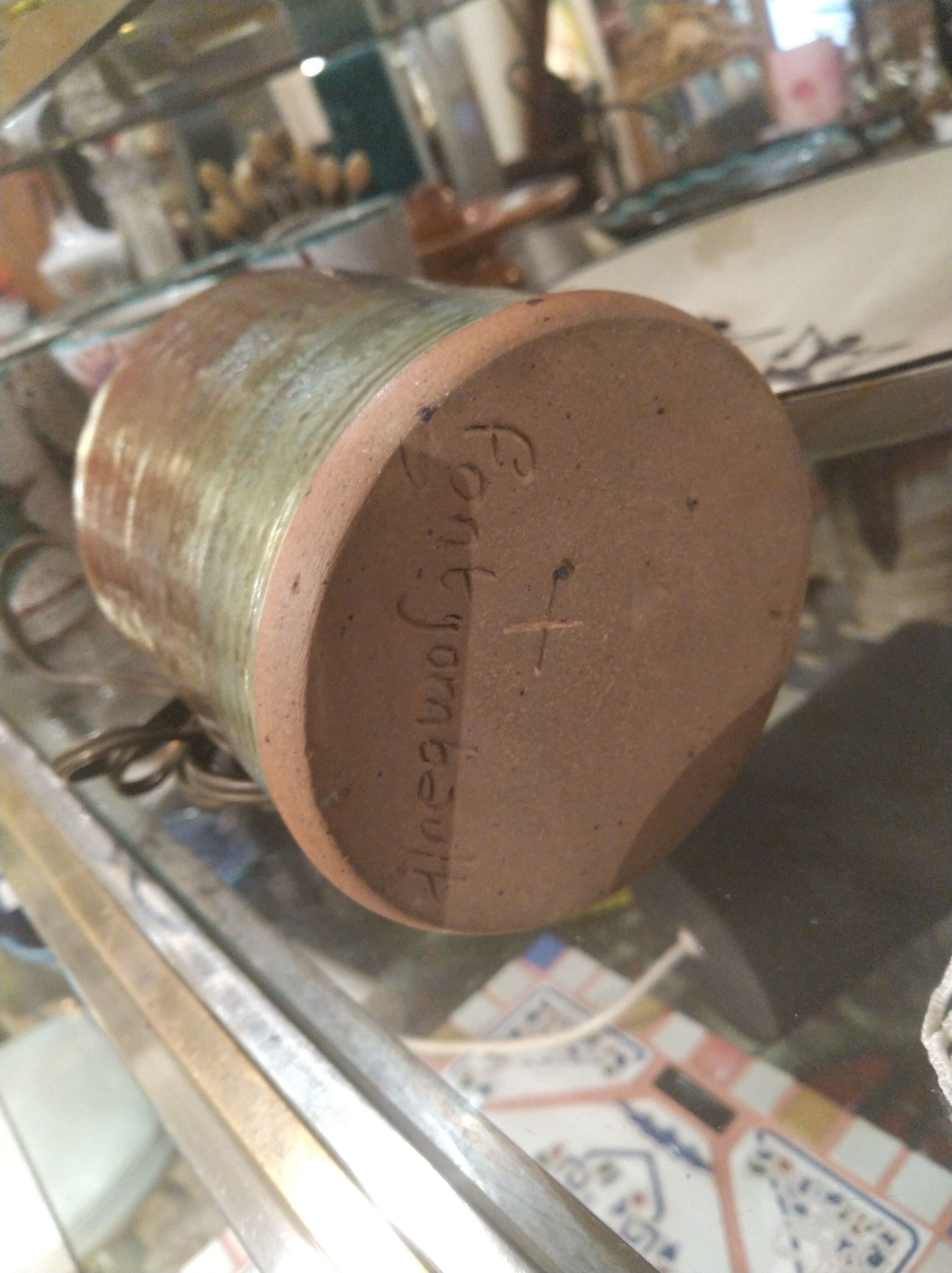 Font Gombault ceramic lamp base