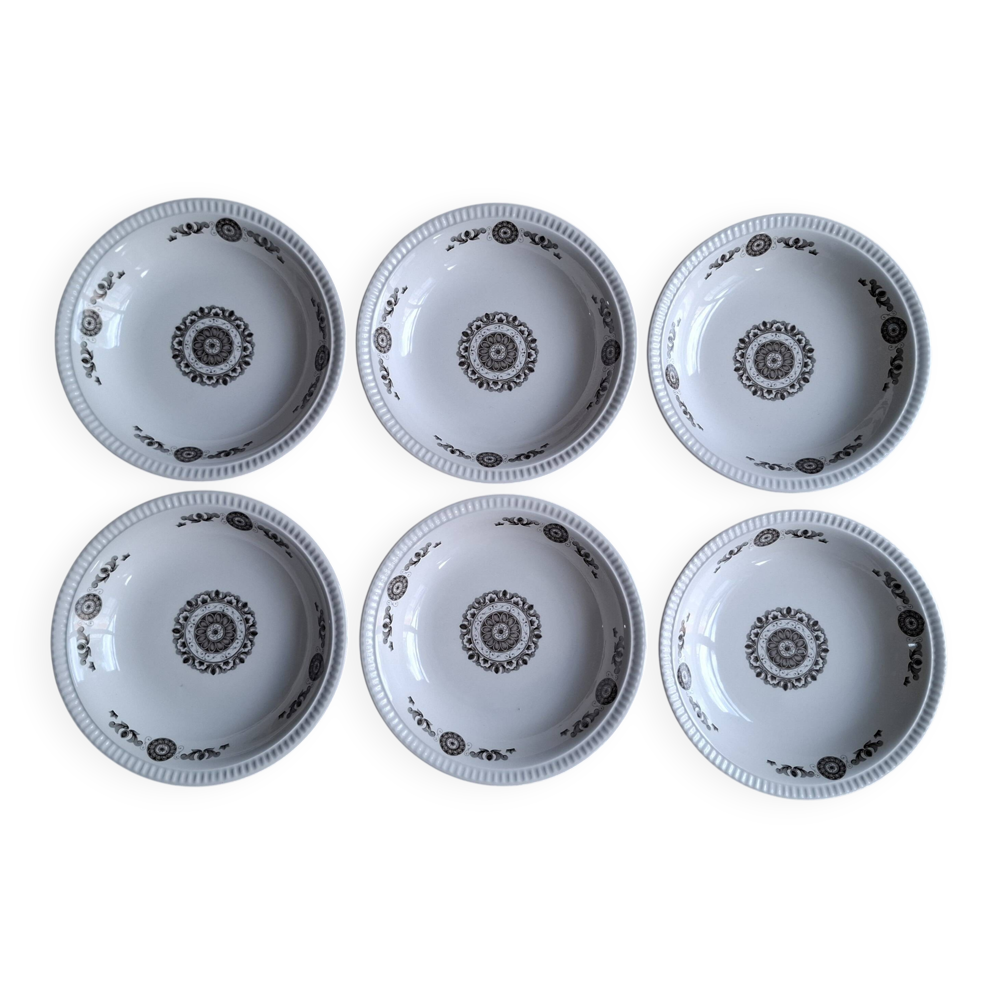 Set of 6 Murielle Boch plates
