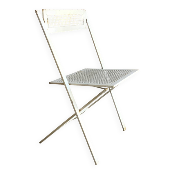Chaise pliante en métal perforé vintage — Beyit