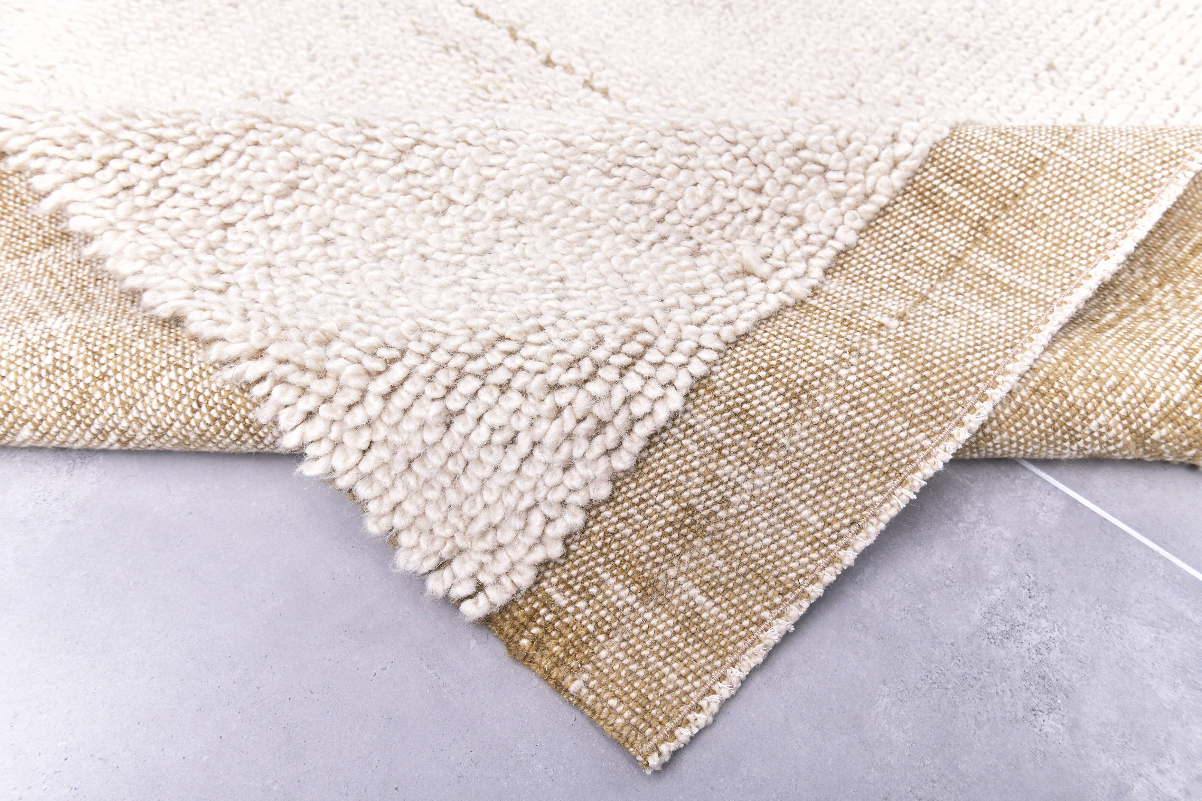 9x10 Mustard Beige Handmade Wool Moroccan Rug, 278x298Cm