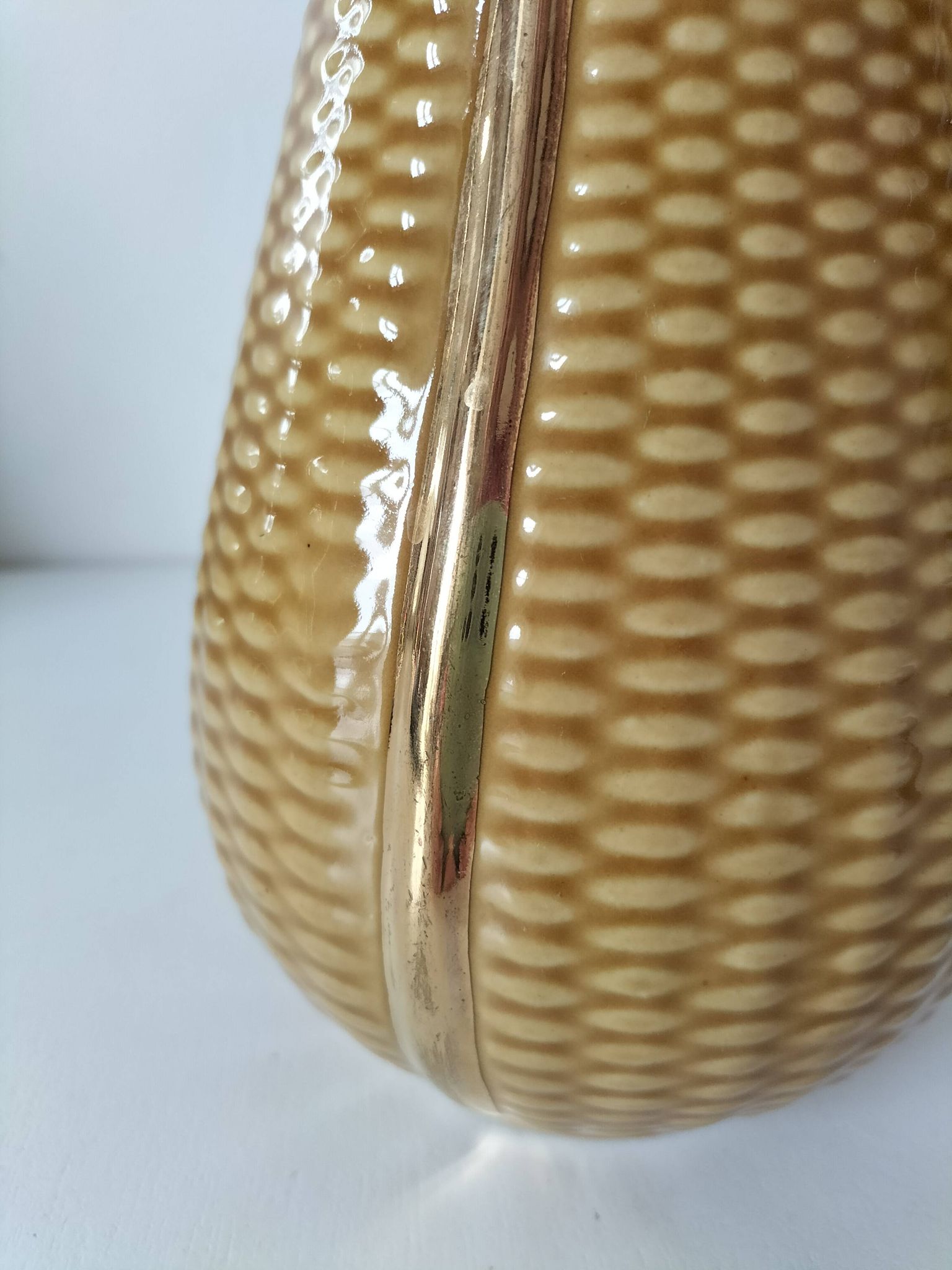 Corn cob slipware jug – gilded highlights