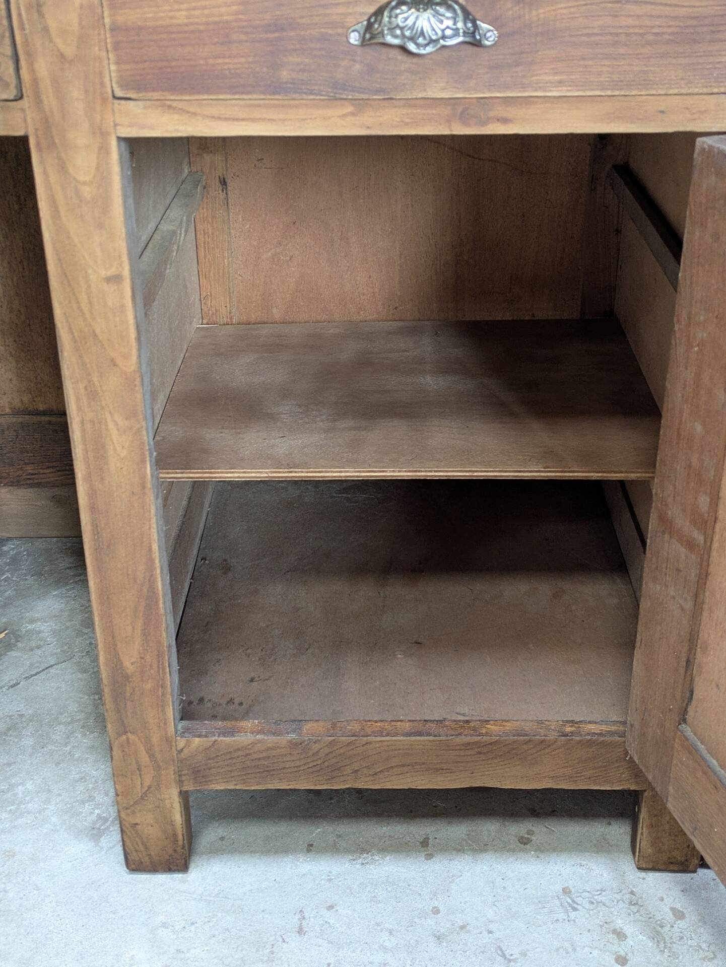 Bureau comptoir ancien