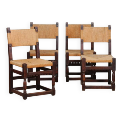 Suite de 4 chaises paillées en chêne massif, 1950