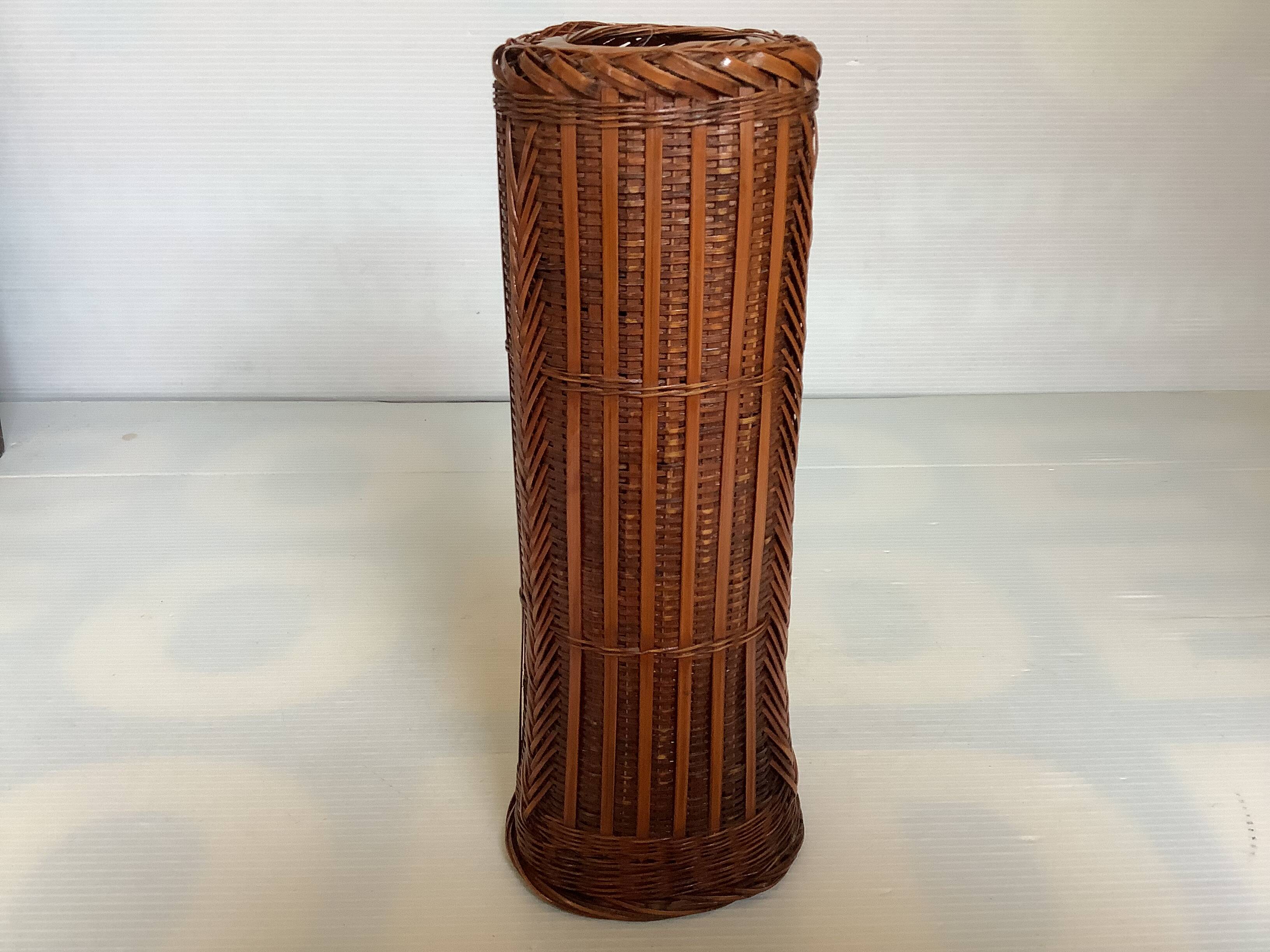 Bamboo woven vase brushpot