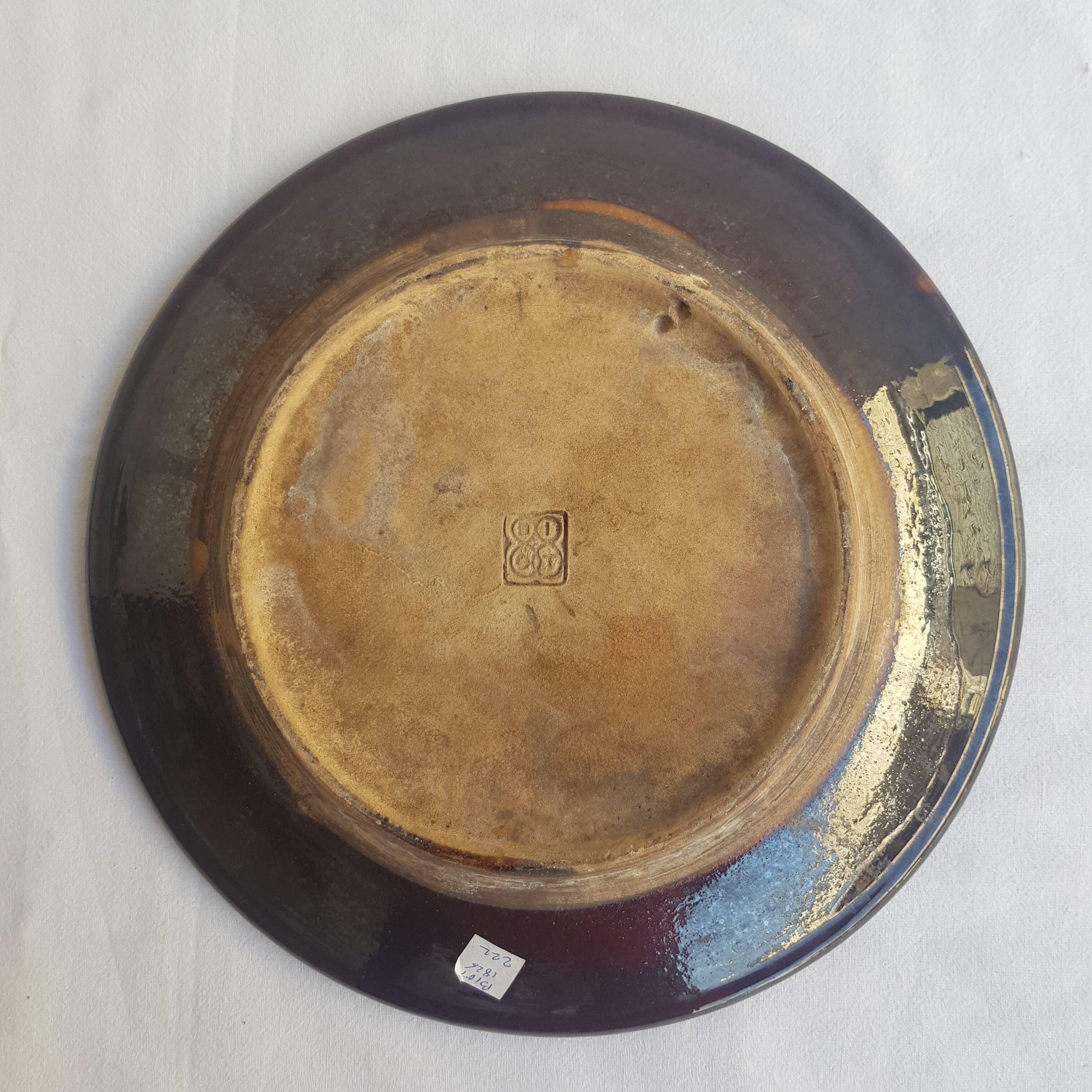 Old bioT plate in glazed terracotta