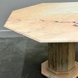 Fabulous Italian blush pink marble dining table, 1980s.