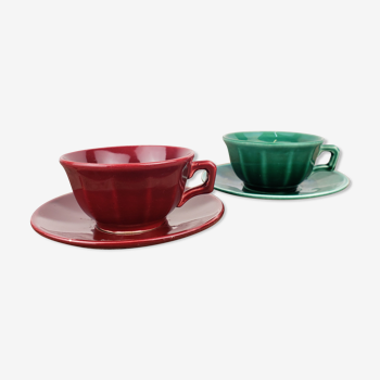 Pair of vintage cups + saucers