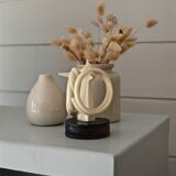 Asymmetrical cabinet