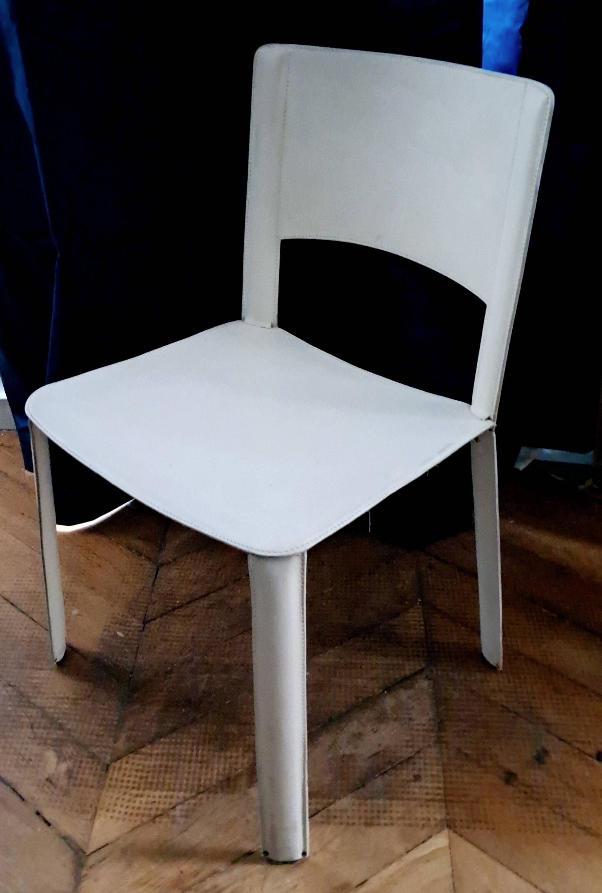 White leather chair. Cidue. Italy. 1980s.