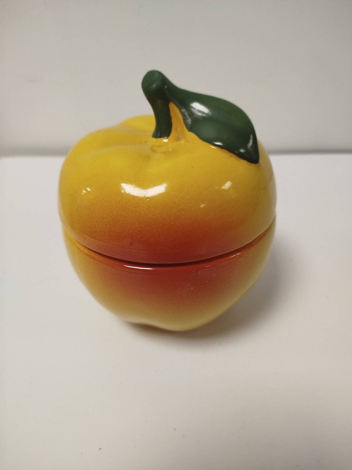 Ceramic Apple Storage Box
