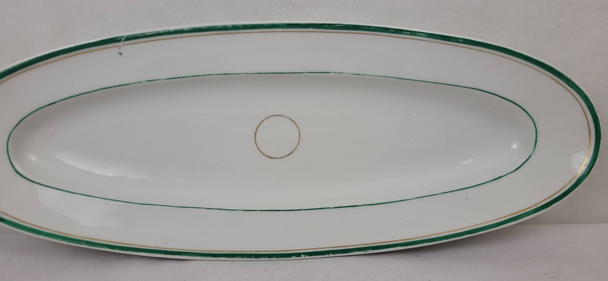 Plat à poisson en porcelaine