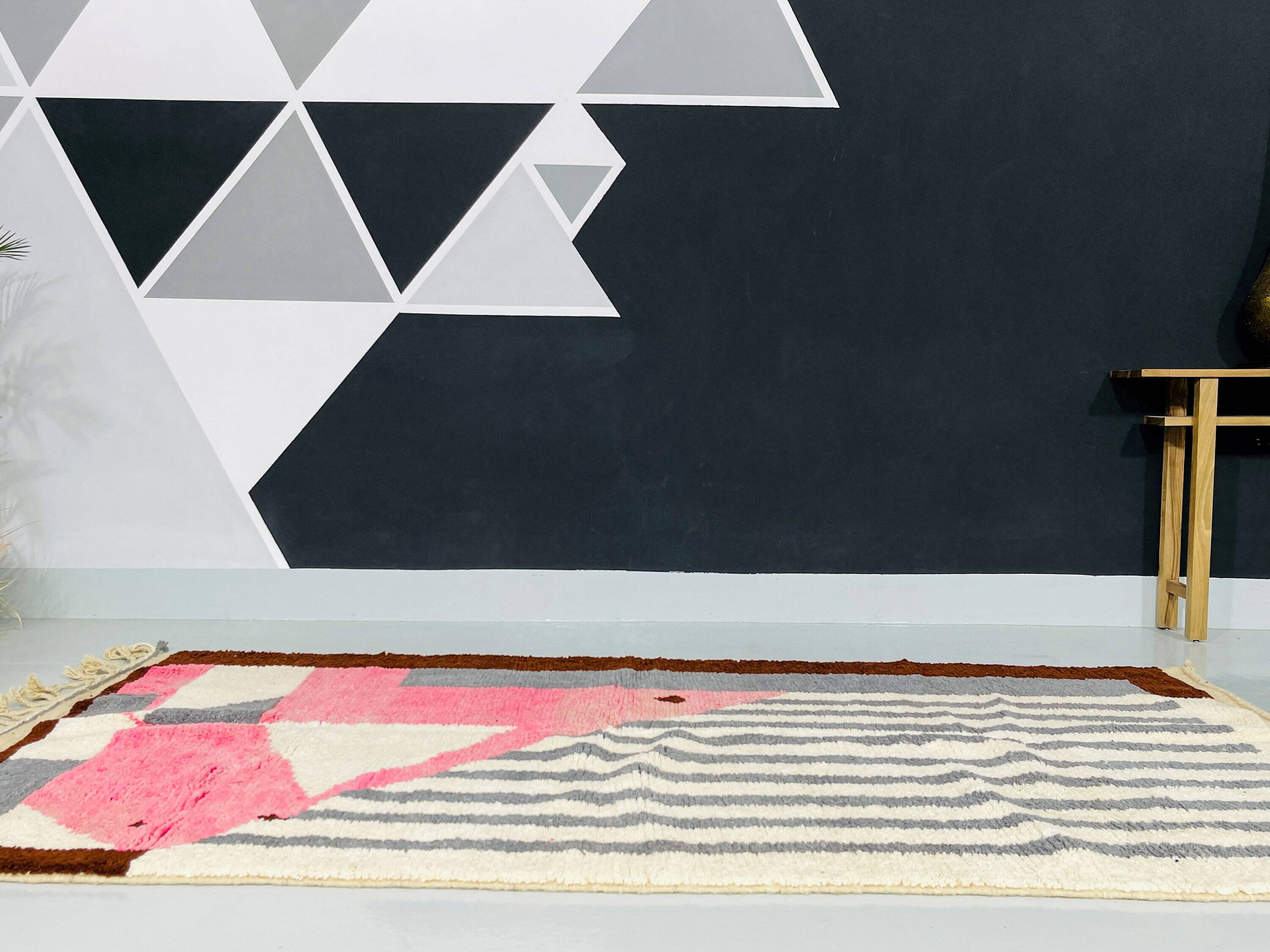 Handmade artisanal Berber rug 2.5x1.5 m