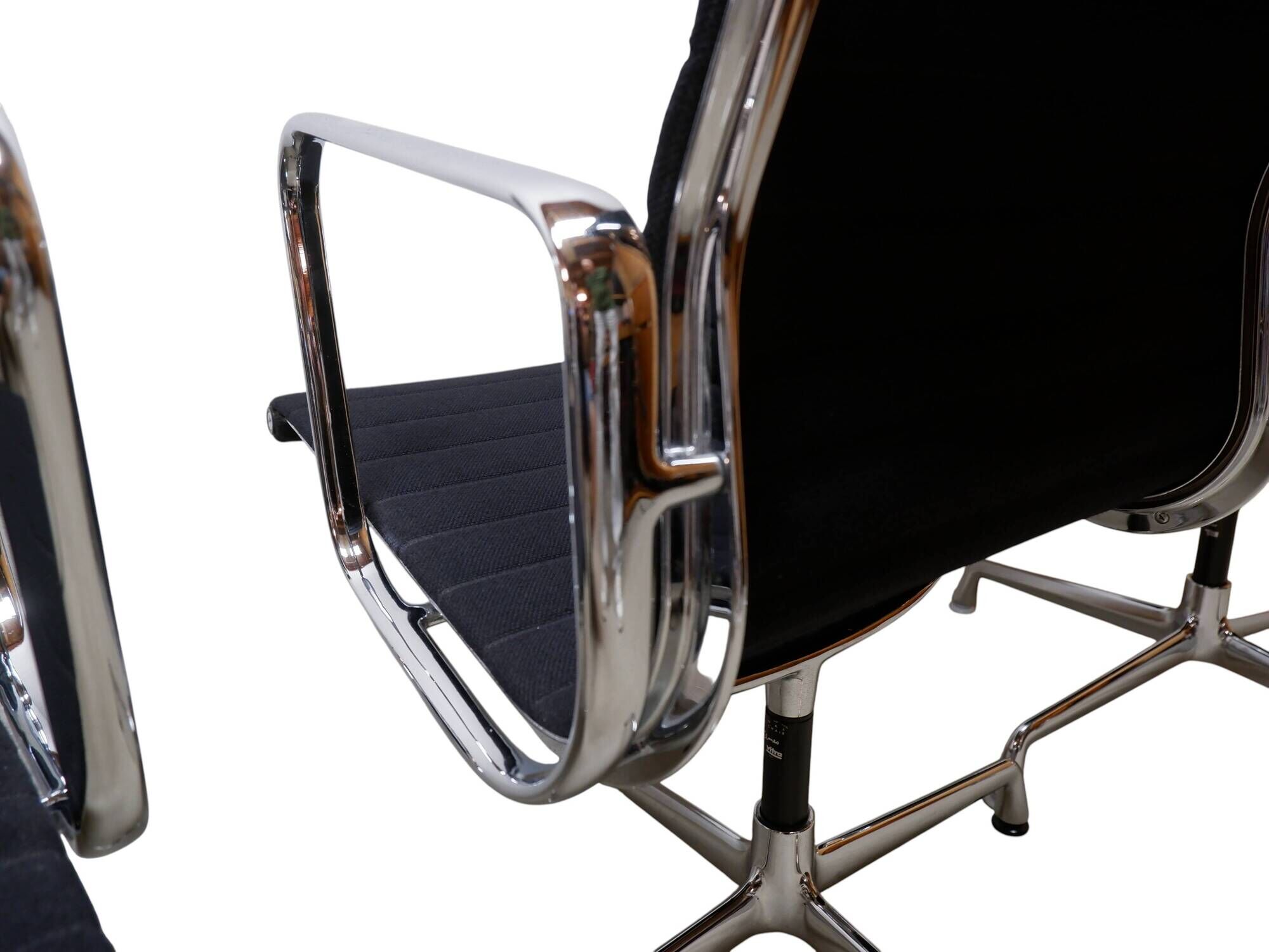 Set of 4 Vitra EA 108 chairs, black hopsak
