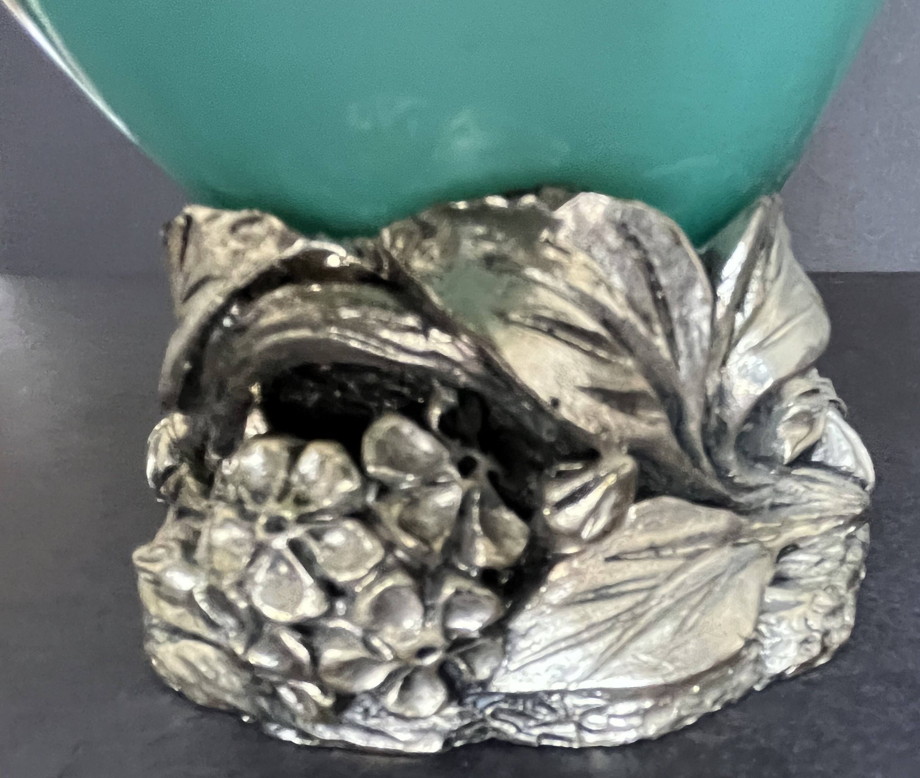 Art nouveau vase in opaline and tin