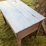 Wooden companion drainer with patina