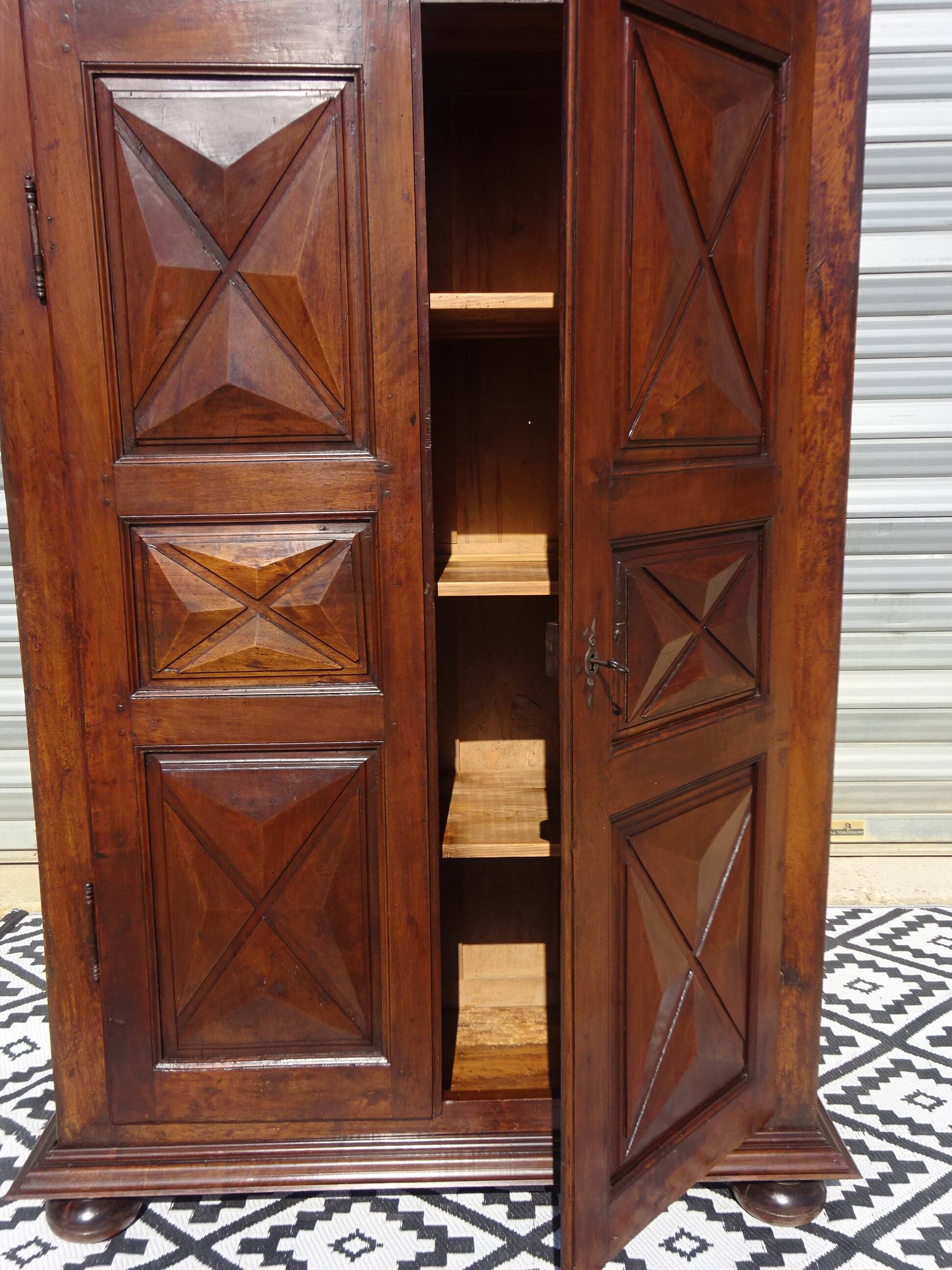 Antique Louis XIII wardrobe, diamond points