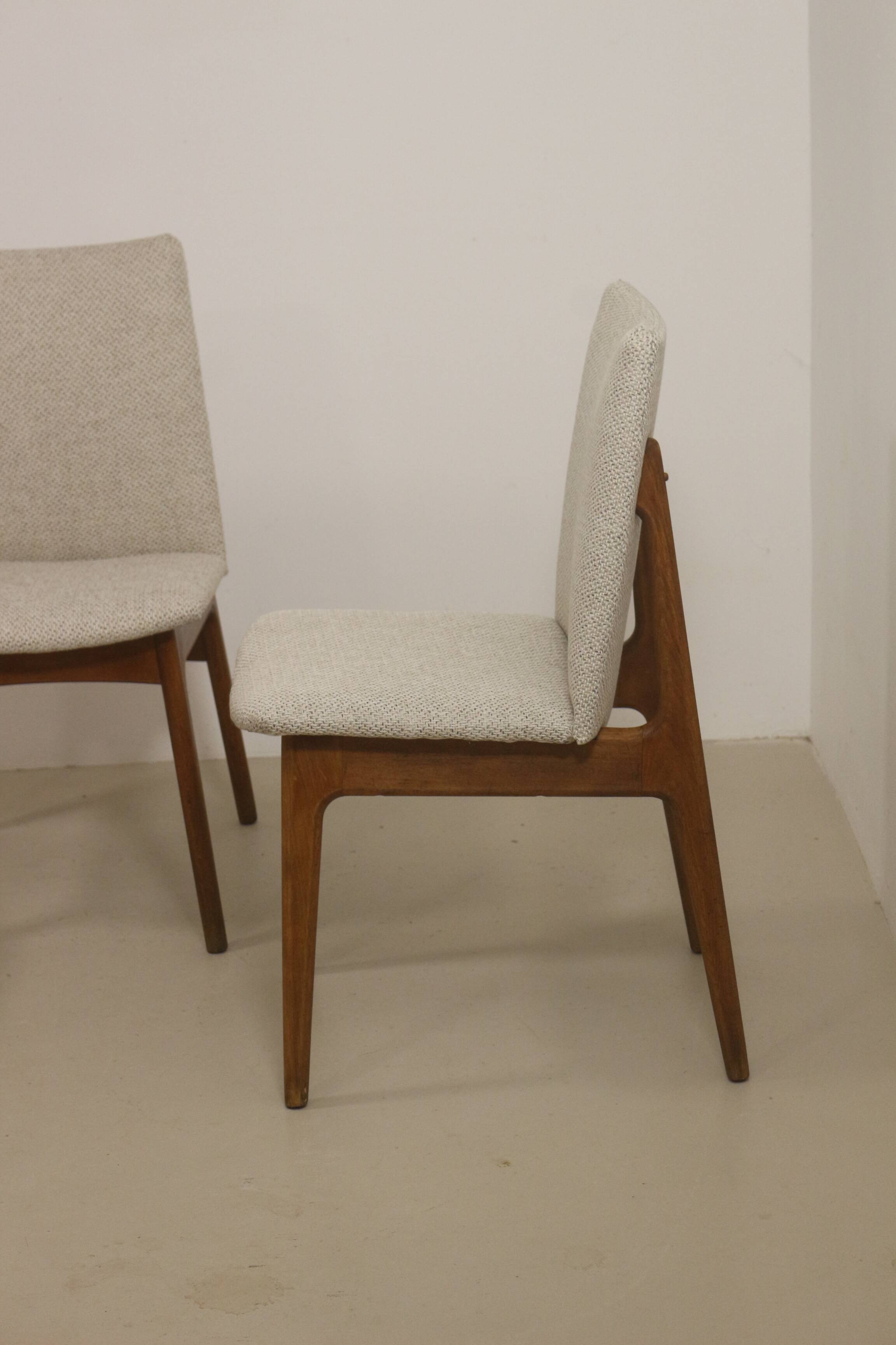 Lot 3 chaises scandinave année 60 en hêtres ref Jack