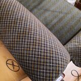 Large 1970 sofa by Saporiti