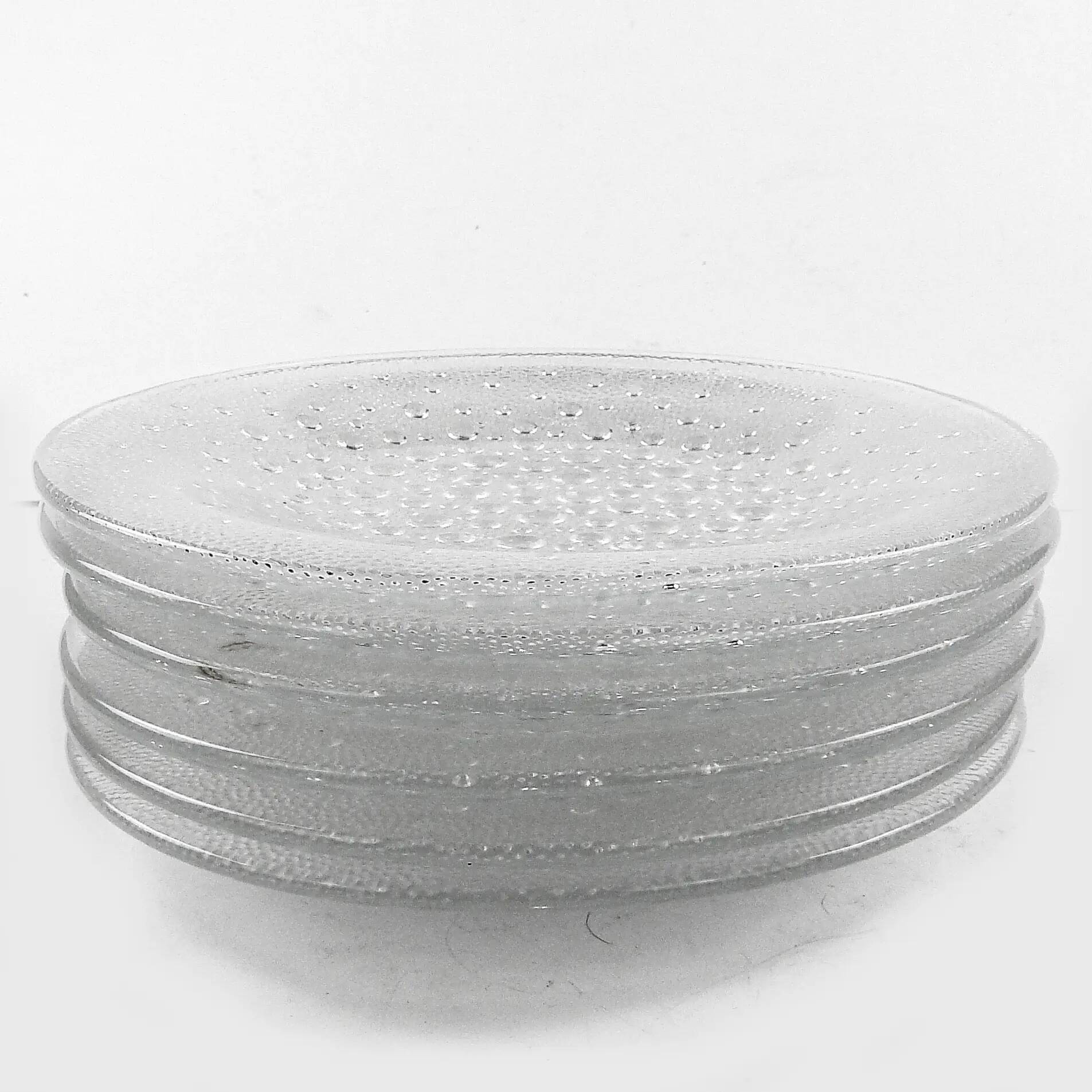 Ensemble d'assiettes à dessert Krople Rosy, en verre, conçu par J. Drost, Ząbkowice, Pologne, années 1970.