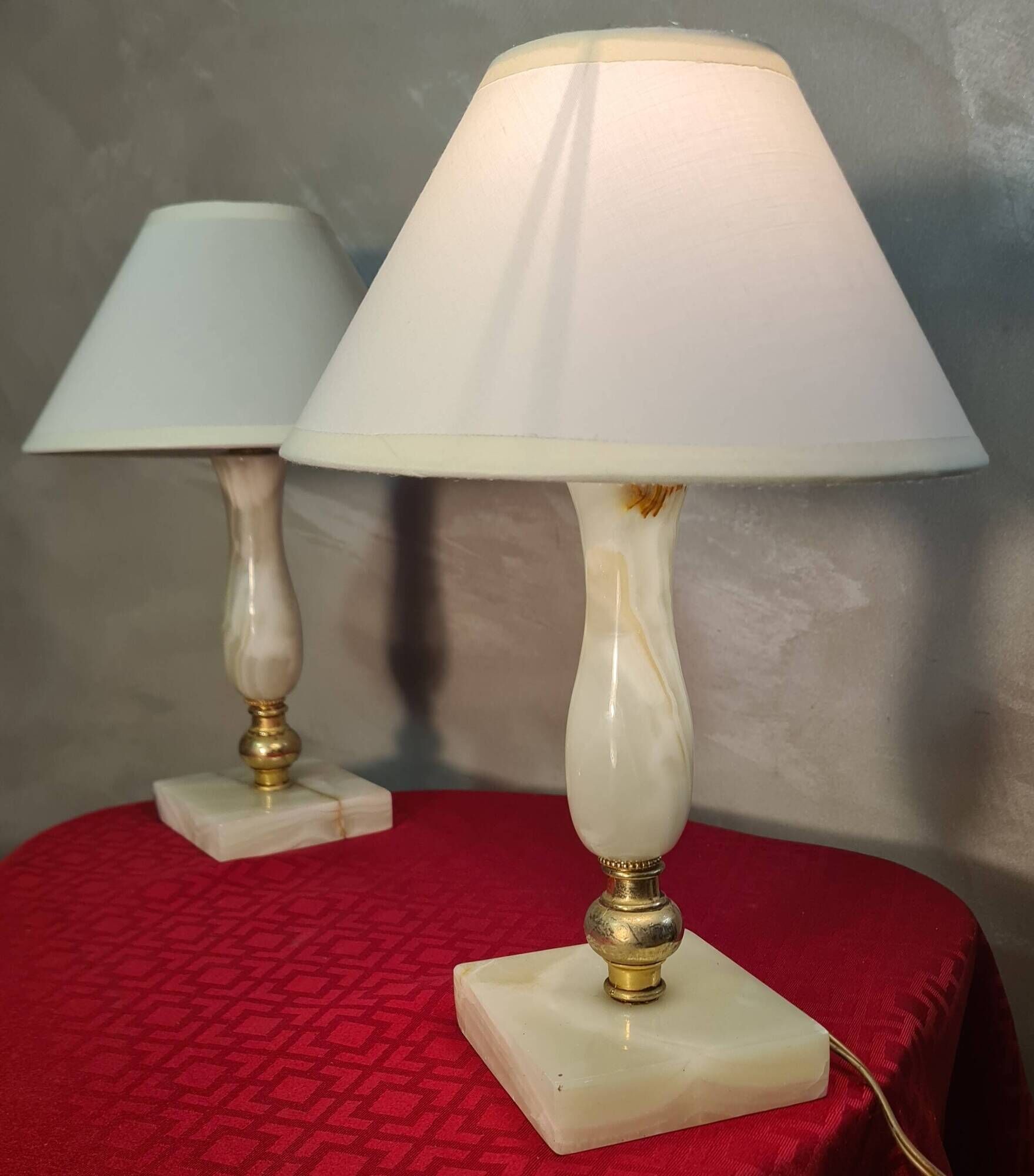 pair of onyx marble lamps, bedside, table, 1960s-70s, new electrical fittings 30x20