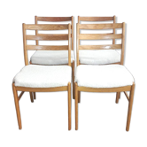 Set of 4 Vintage Scandinavian chairs in white boucle fabric, Sweden, 1920s.