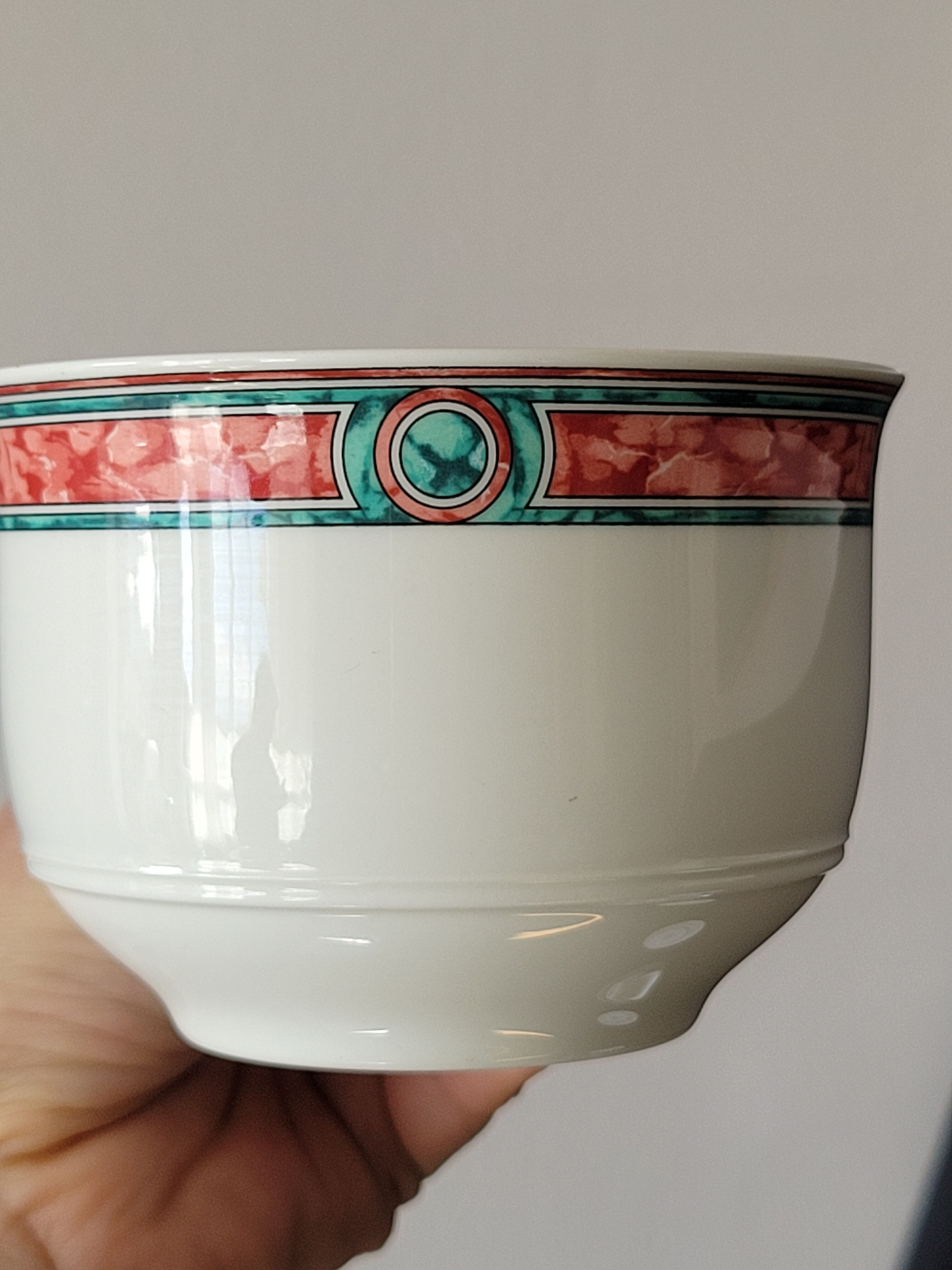 3 tasses à thé / chocolat and 3 soucoupes Villeroy & et Boch Rialto