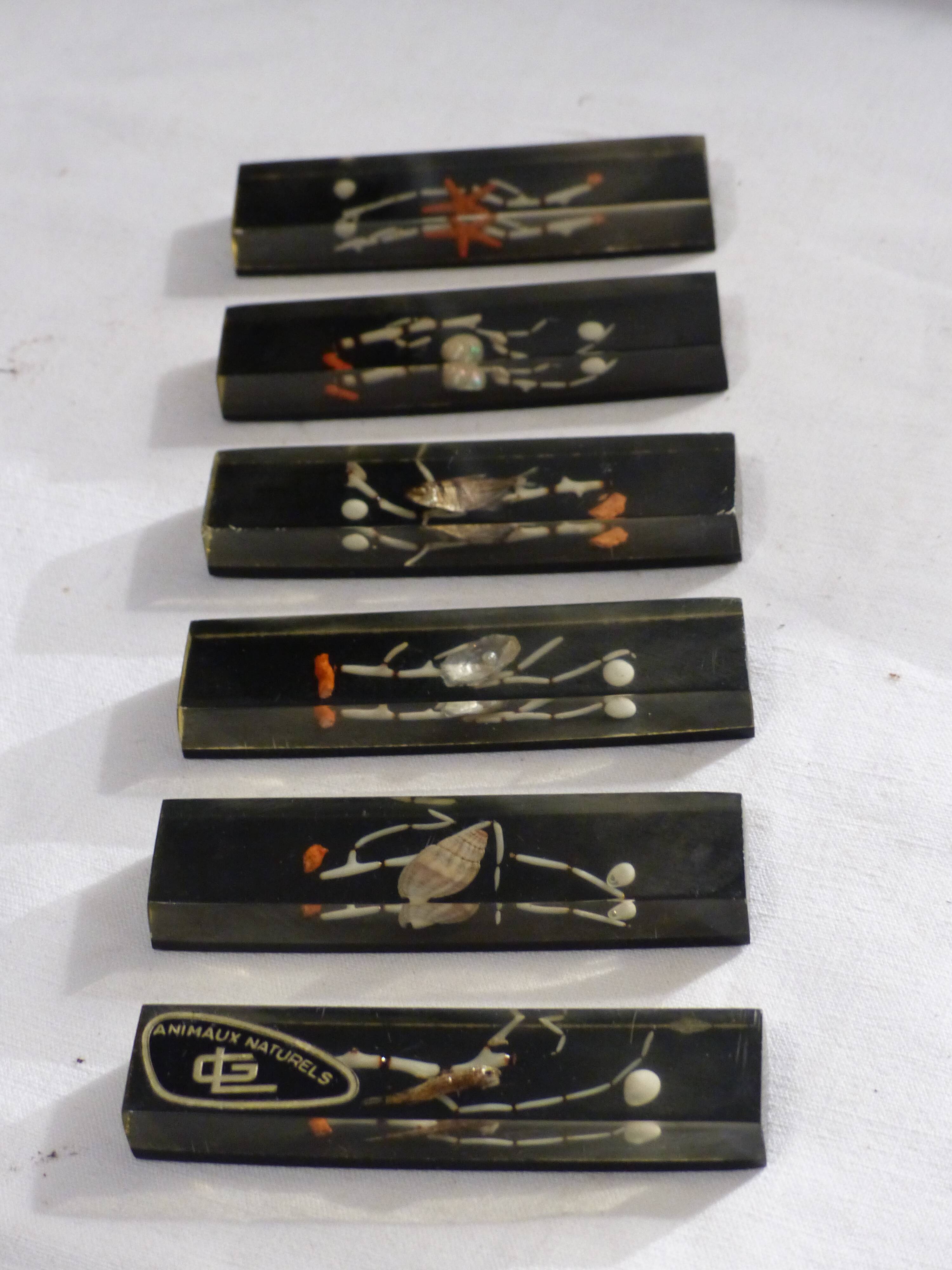 6 vintage knife holders, resin inclusion, shells.