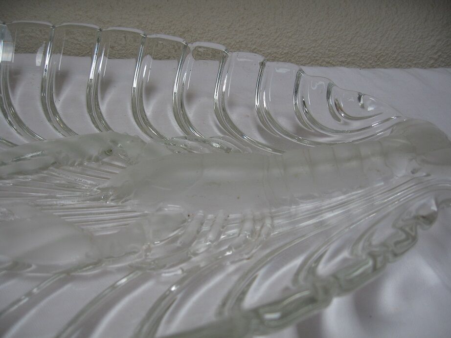 Glass lobster dish