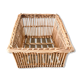 vintage wicker / rattan basket from the 70s