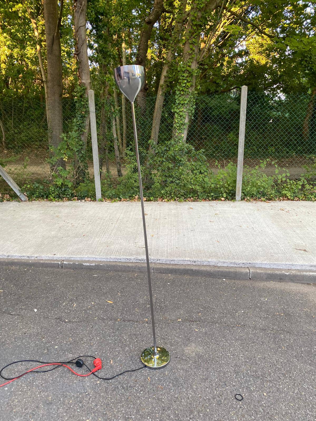 Vintage Chrome Floor Lamp in the Style of Reggiani Guzzini 1970s/80s