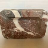Empty marble ashtray pocket