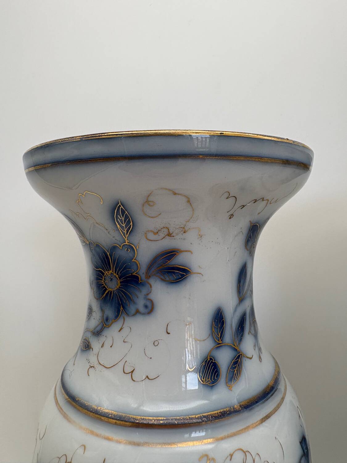 Pair of Bayeux porcelain baluster vases, 19th century