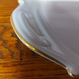 Cake tray, porcelain cake and gold.