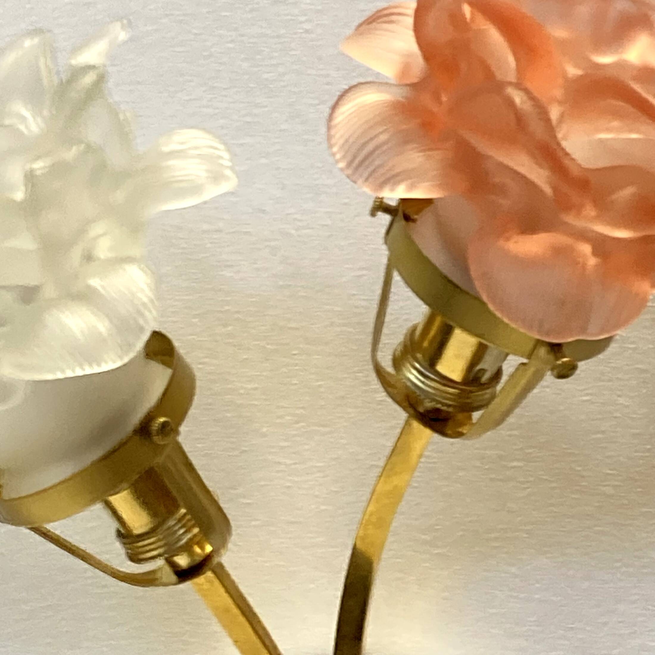 Double wall light with pink and white flower tulips brass LAMP-7103