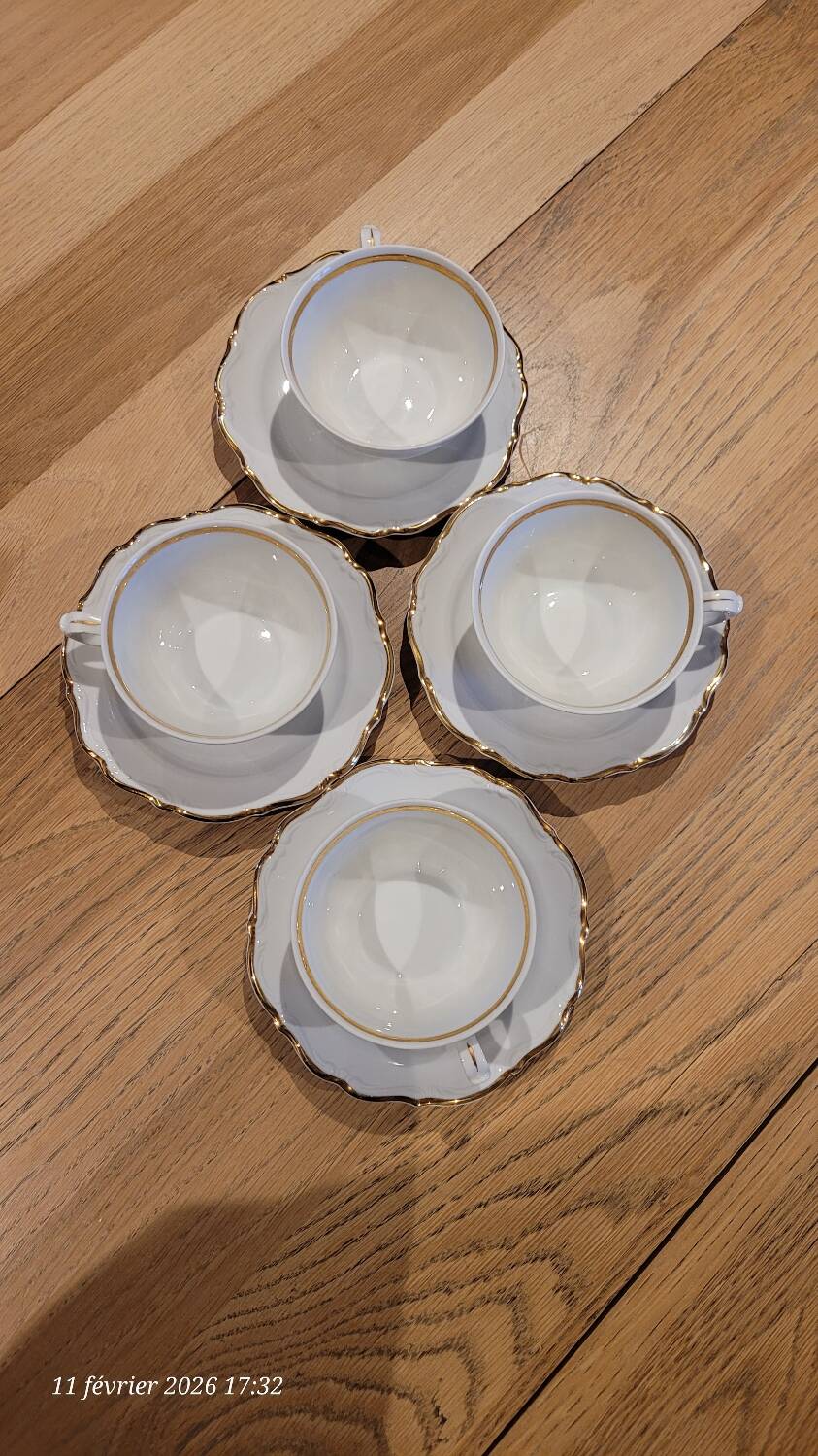 4 vintage Walbrzych cups and saucers