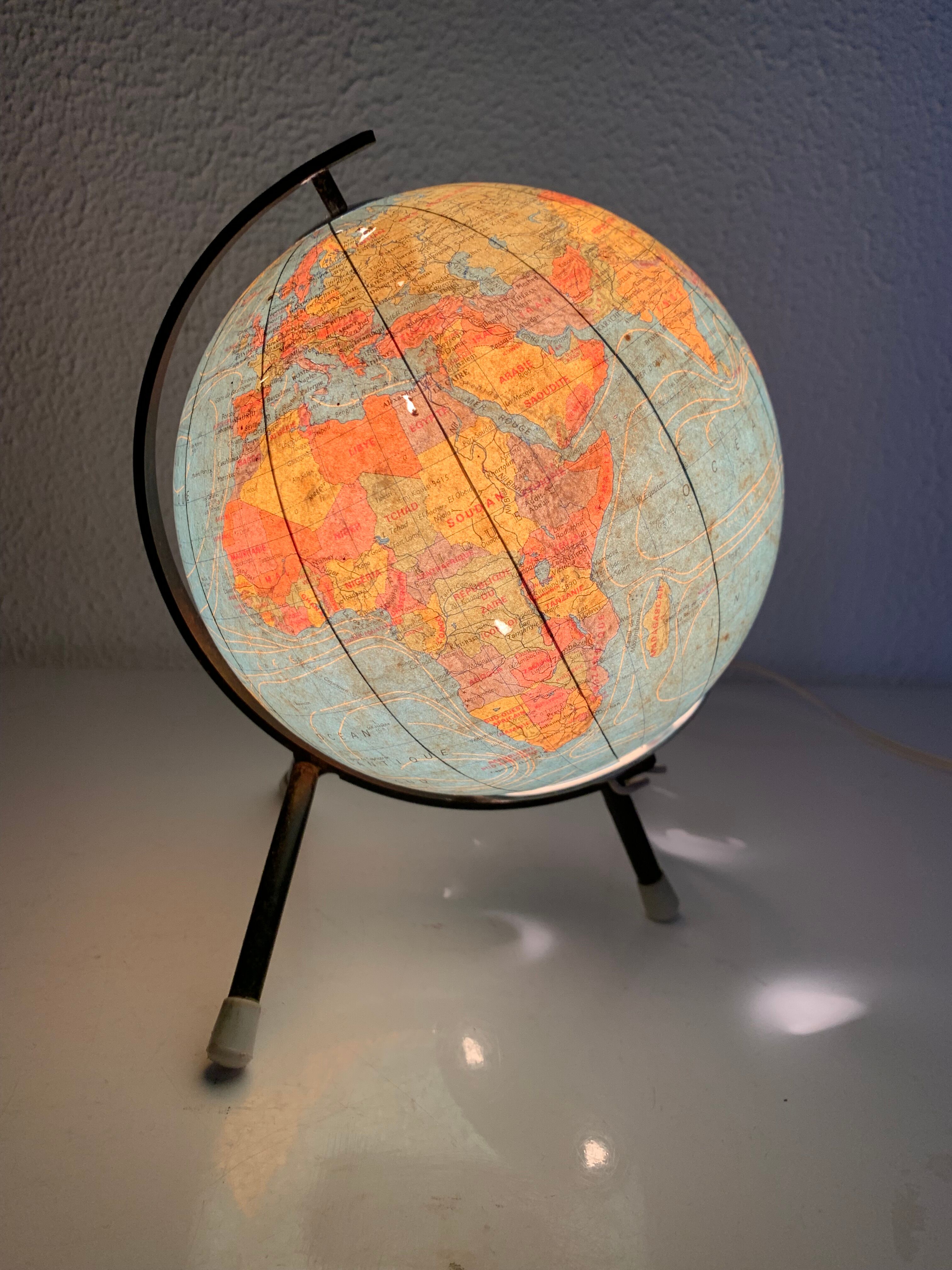 Globe vintage 1972 terrestre verre Taride tripode - 22 cm