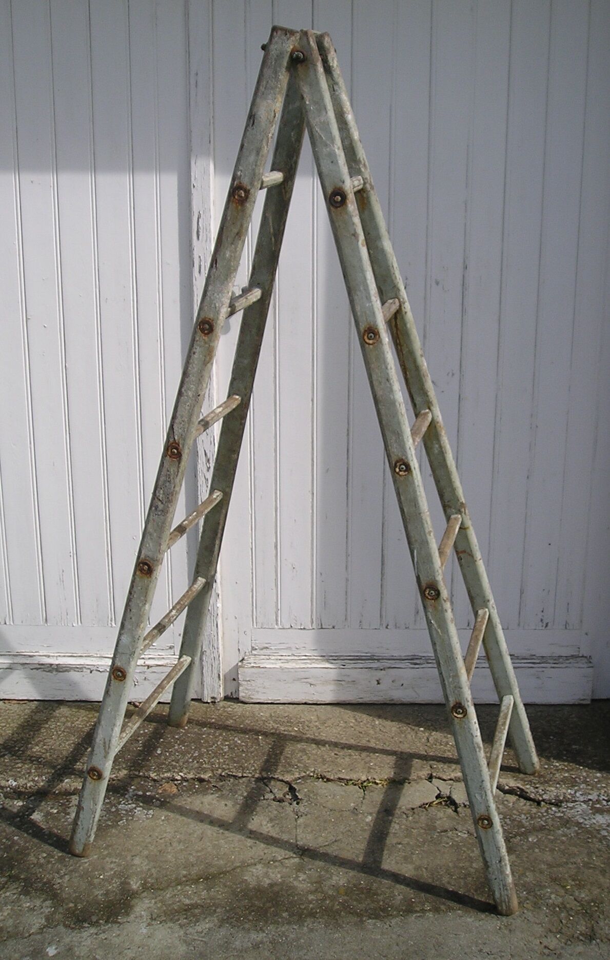 Echelle de peintre ancienne en bois