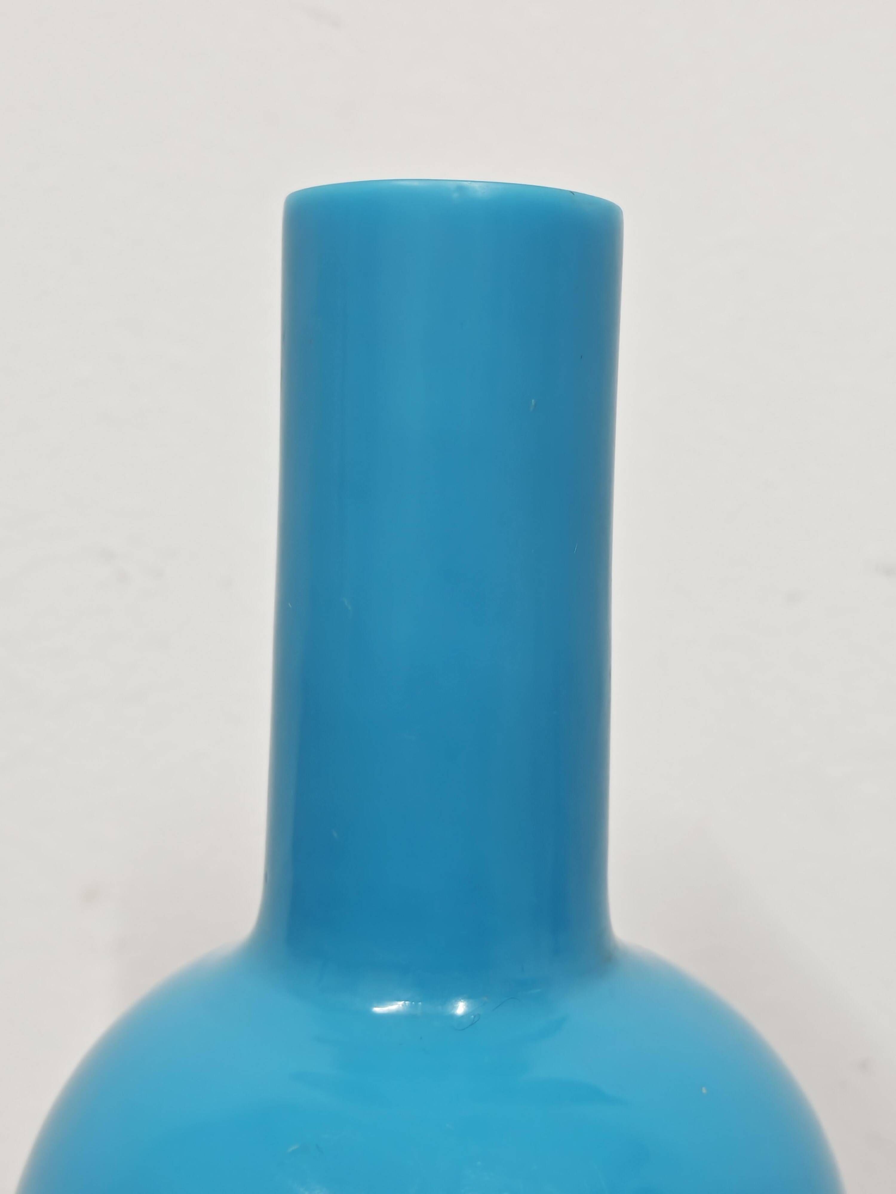 Sculptural antique glass vase by Peking Glass, 18th century.