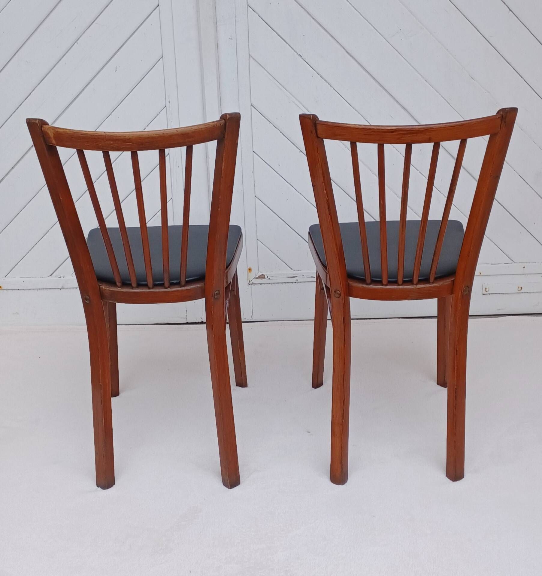Pair of Baumann bistro chairs no. 12
