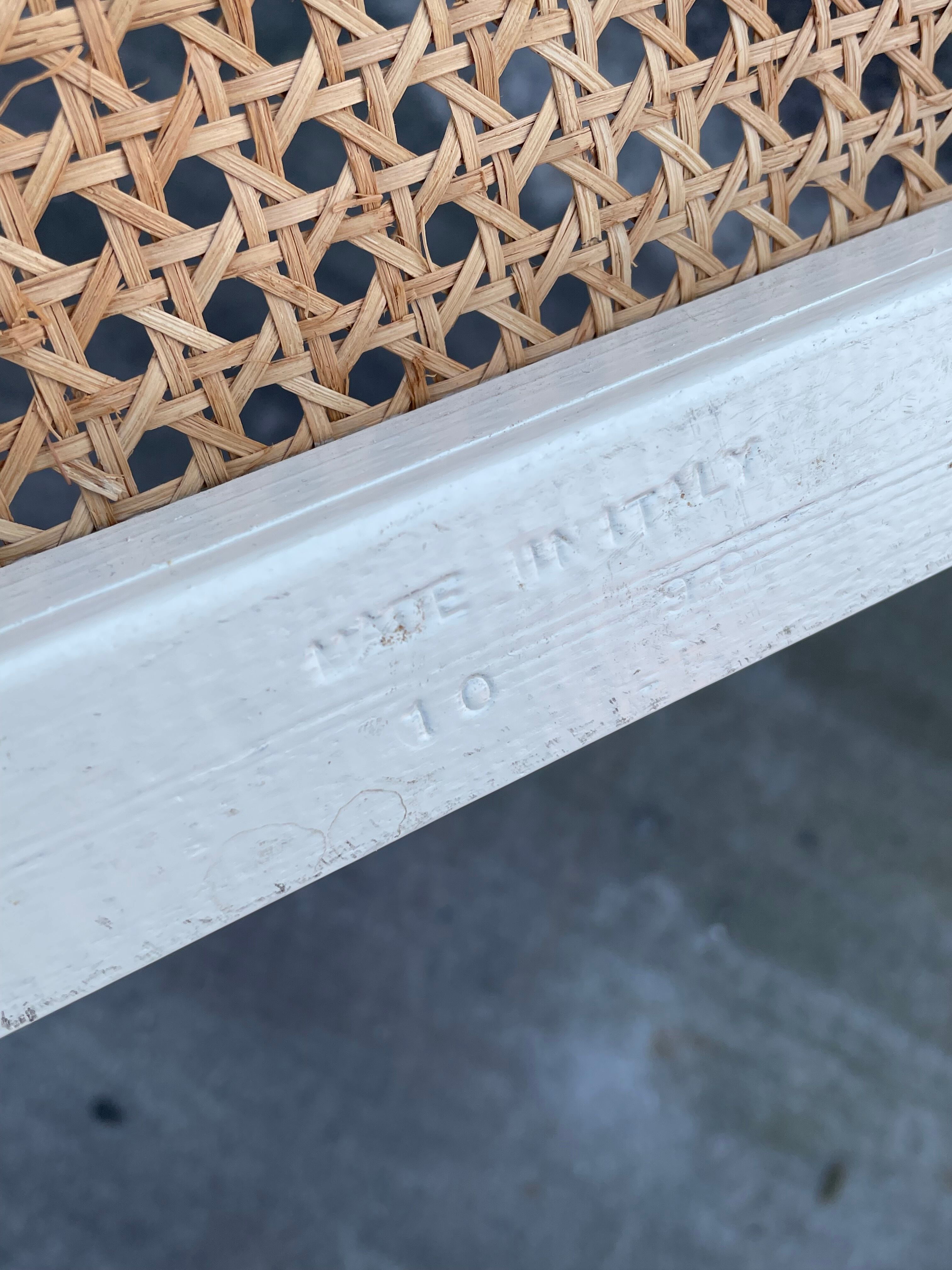 Set of 4 Cesca b32 model chairs in white