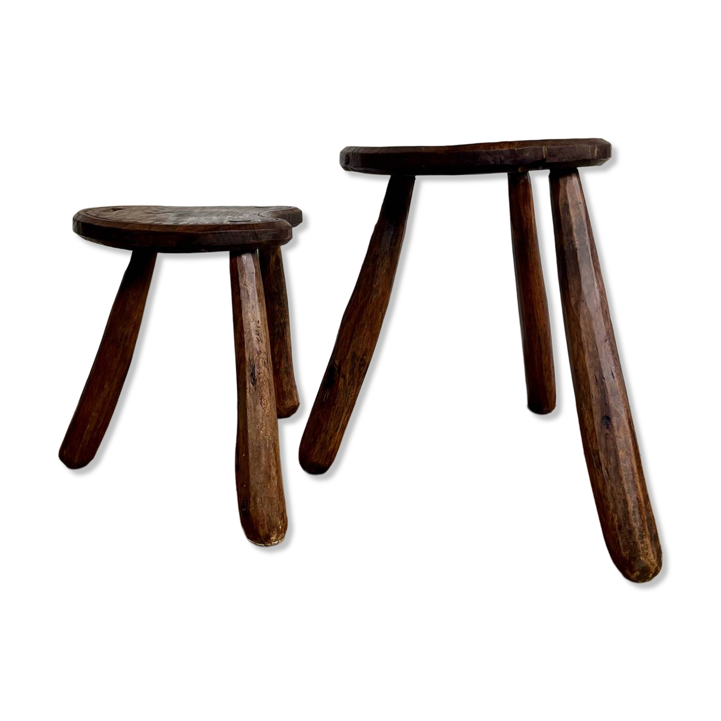Paire de tabourets tripodes anciens