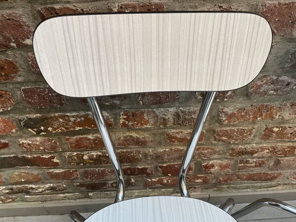 3 chaises vintage en formica gris clair années 60