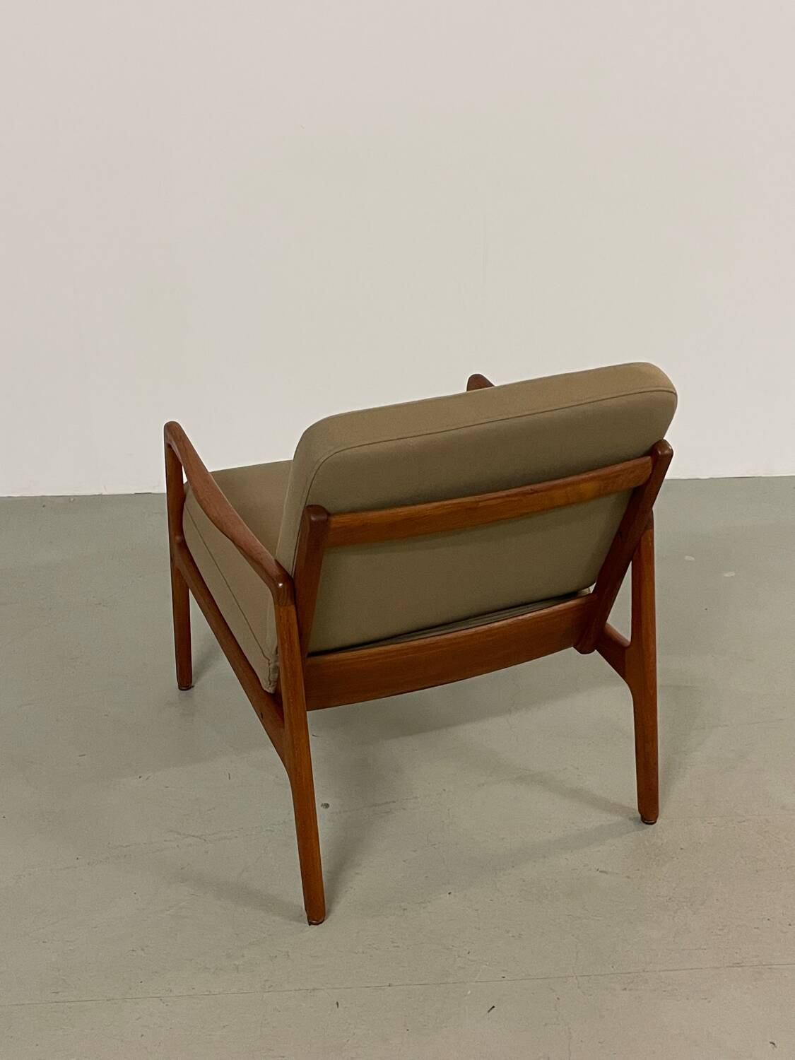 Fauteuils danois en teck par Ole Wanscher années 1960 MidCentury