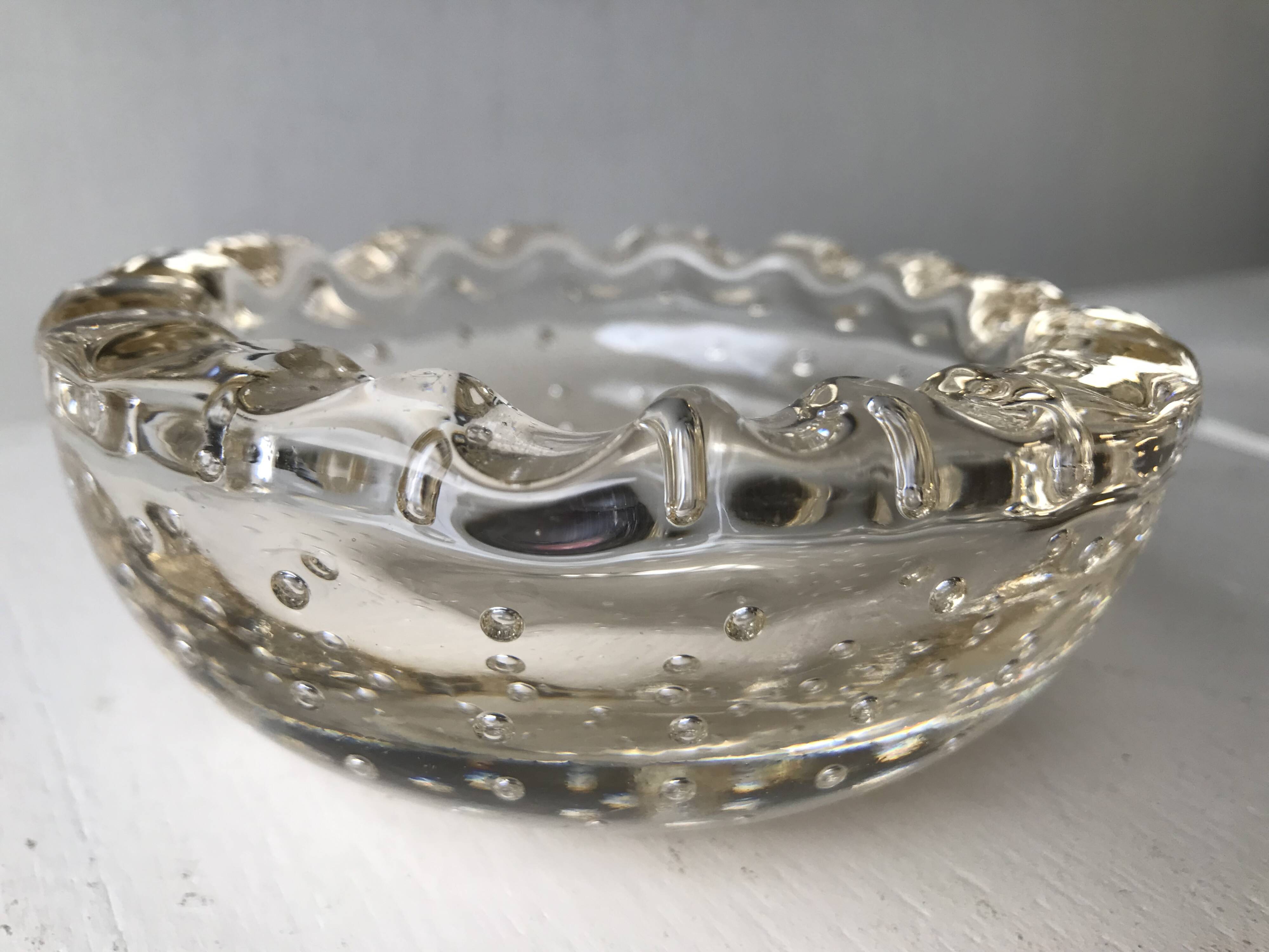 Daum Nancy France, bubbled ashtray or empty pocket, Circa 1930.