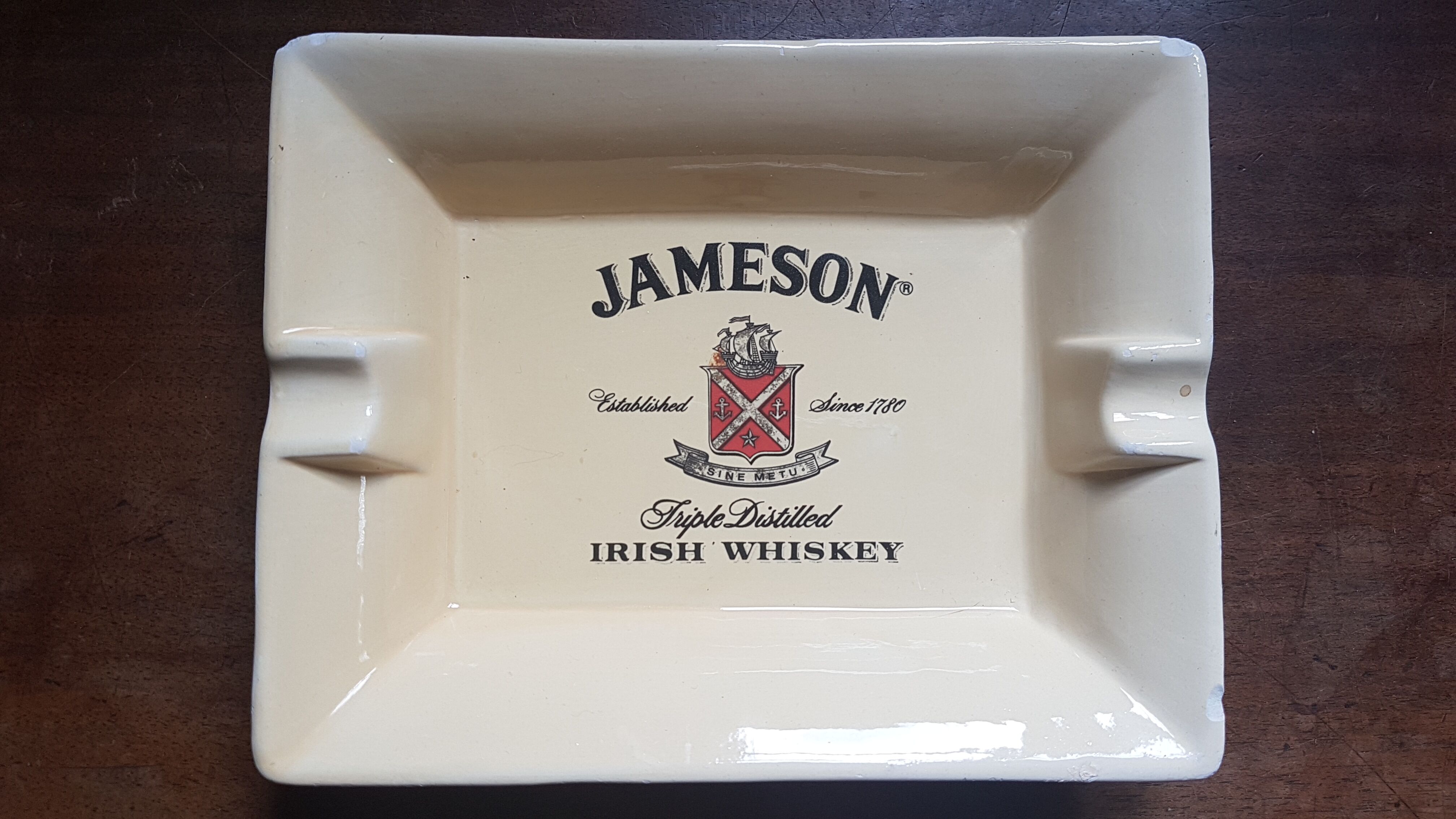 Ashtray jameson