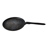 Cast iron pancake pan
