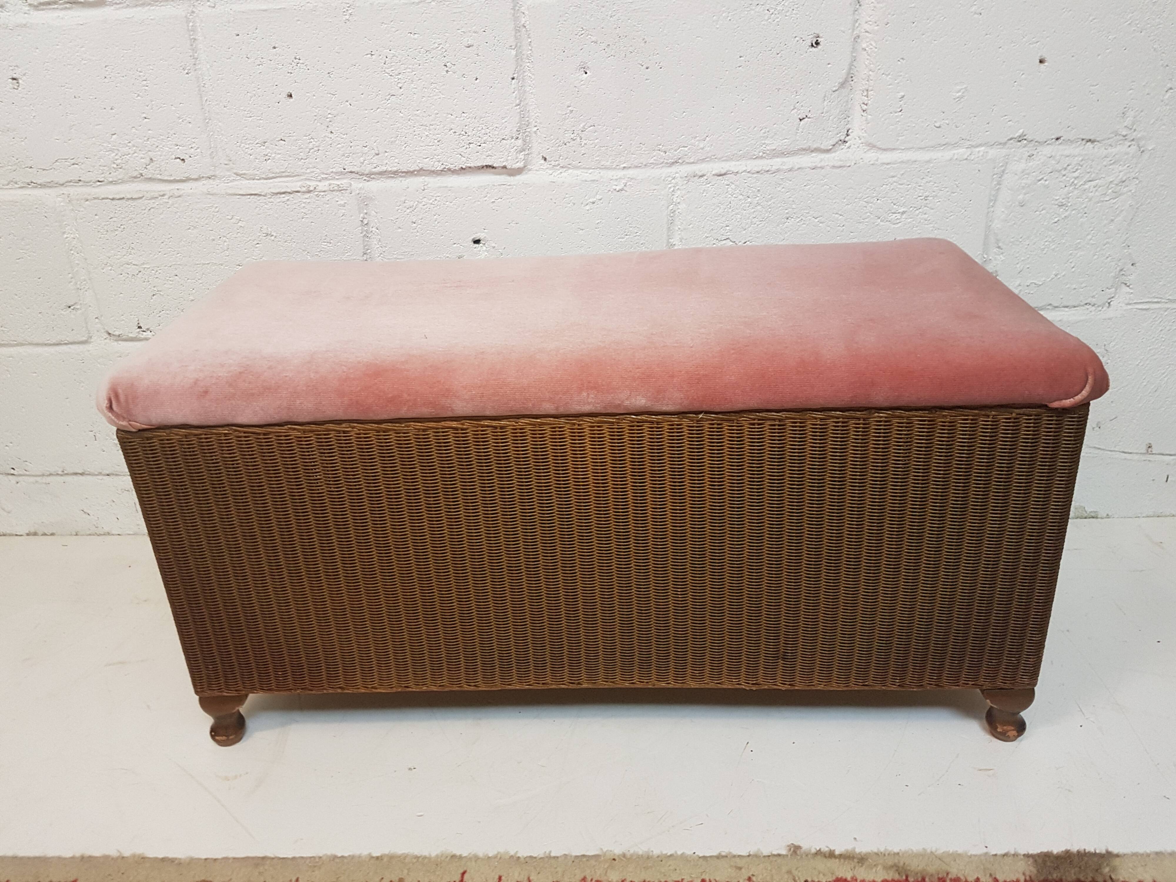 Lloyd loom chest bench