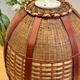 Vintage flower suspension